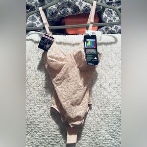 Bali Lace Shapewear Bodysuit i